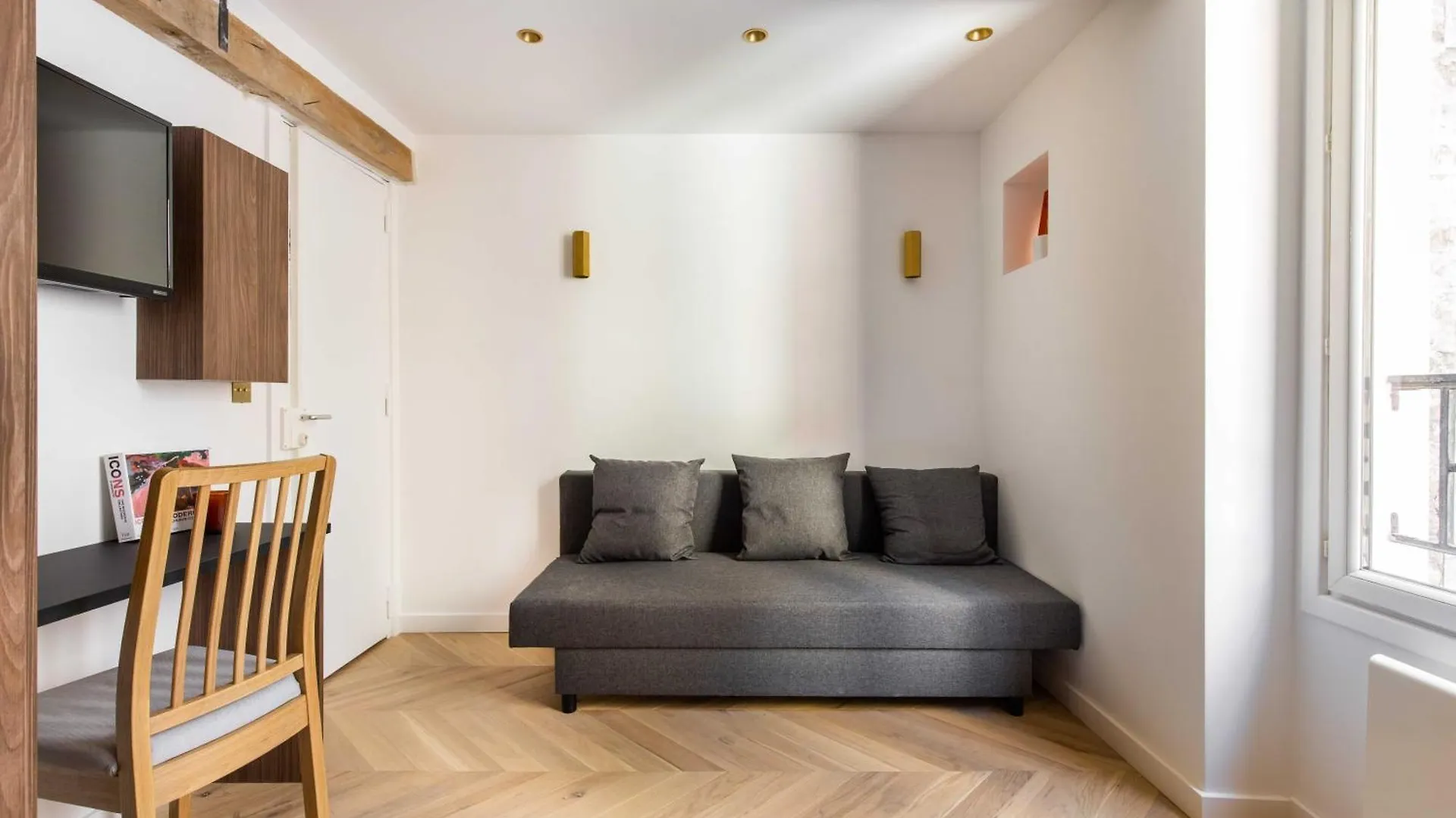 Paris Centre - Batignolles Apartment